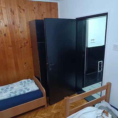 Salas Striber Апартаменты Vrbas